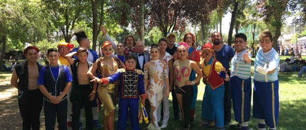 Papa Francisco 2018 y los Jovenes del Circo